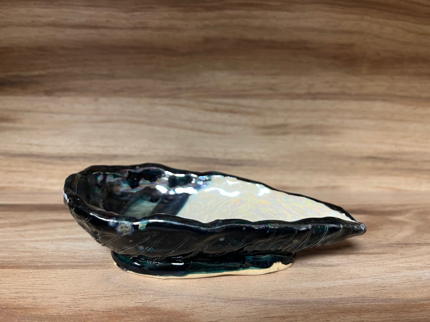 Ugly Fish Ceramics Mussel Shell Dish