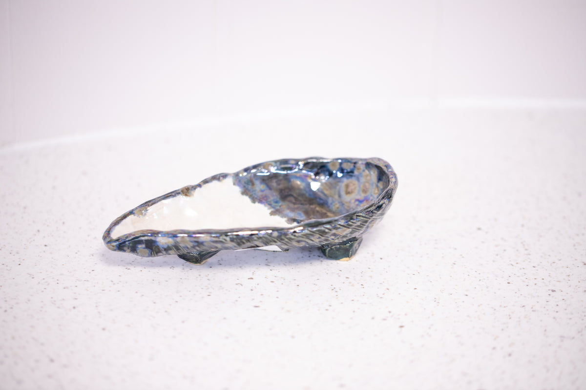 Ugly Fish Ceramics Mussel Shell Dish