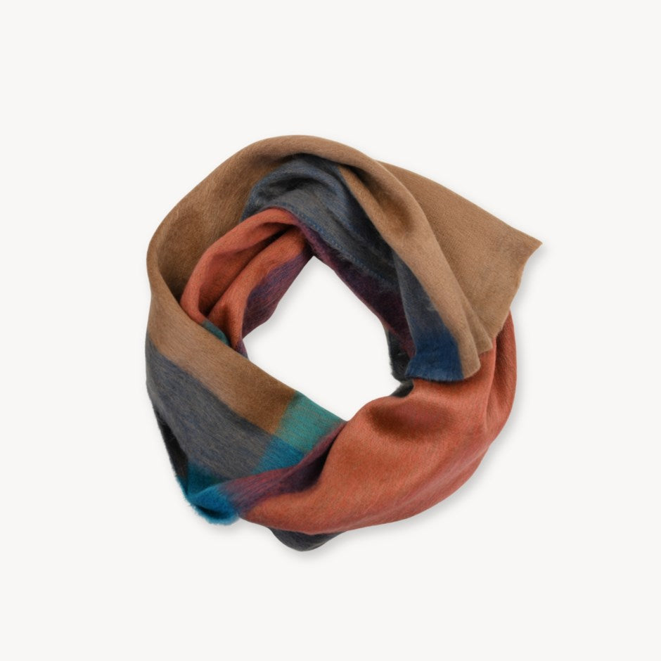 Pokoloko Seamless Alpaca Scarf